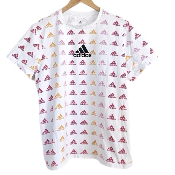 Adidas Essentials Boyfriend Gradient Logo Tee Size Large - Picture 5 of 7